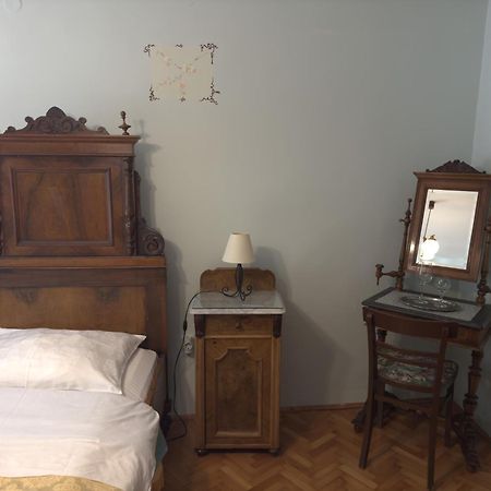 Guesthouse Kuca Na Sterne Lovran Extérieur photo