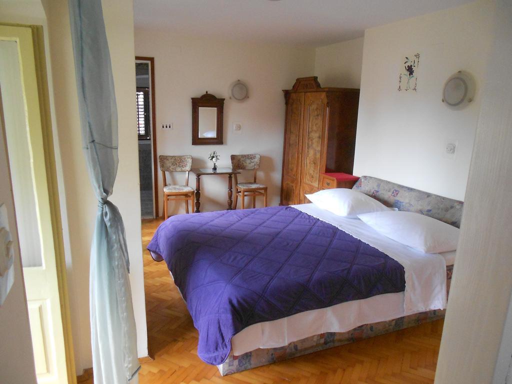 Guesthouse Kuca Na Sterne Lovran Chambre photo
