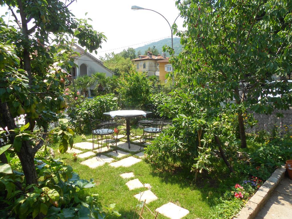 Guesthouse Kuca Na Sterne Lovran Extérieur photo